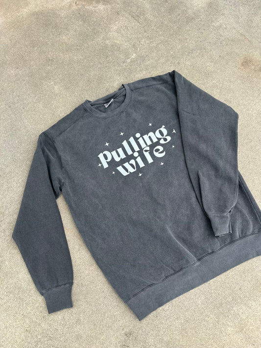 Pulling Wife Tee/Crew